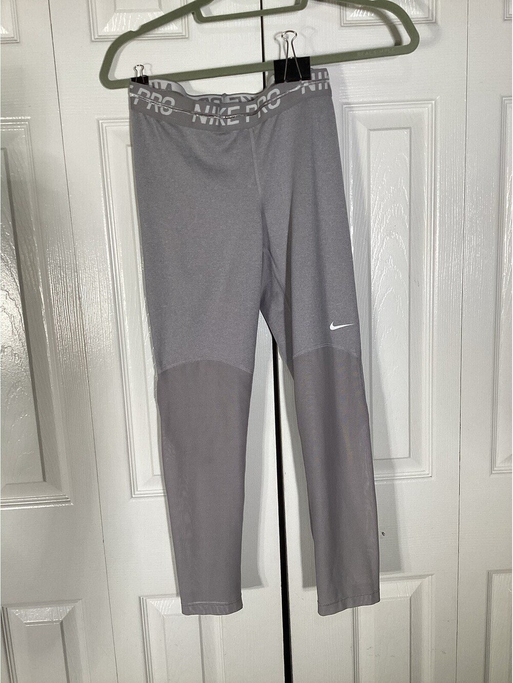 Nike Gray Mid-Rise Crop Mesh Panel Leggings Size Small